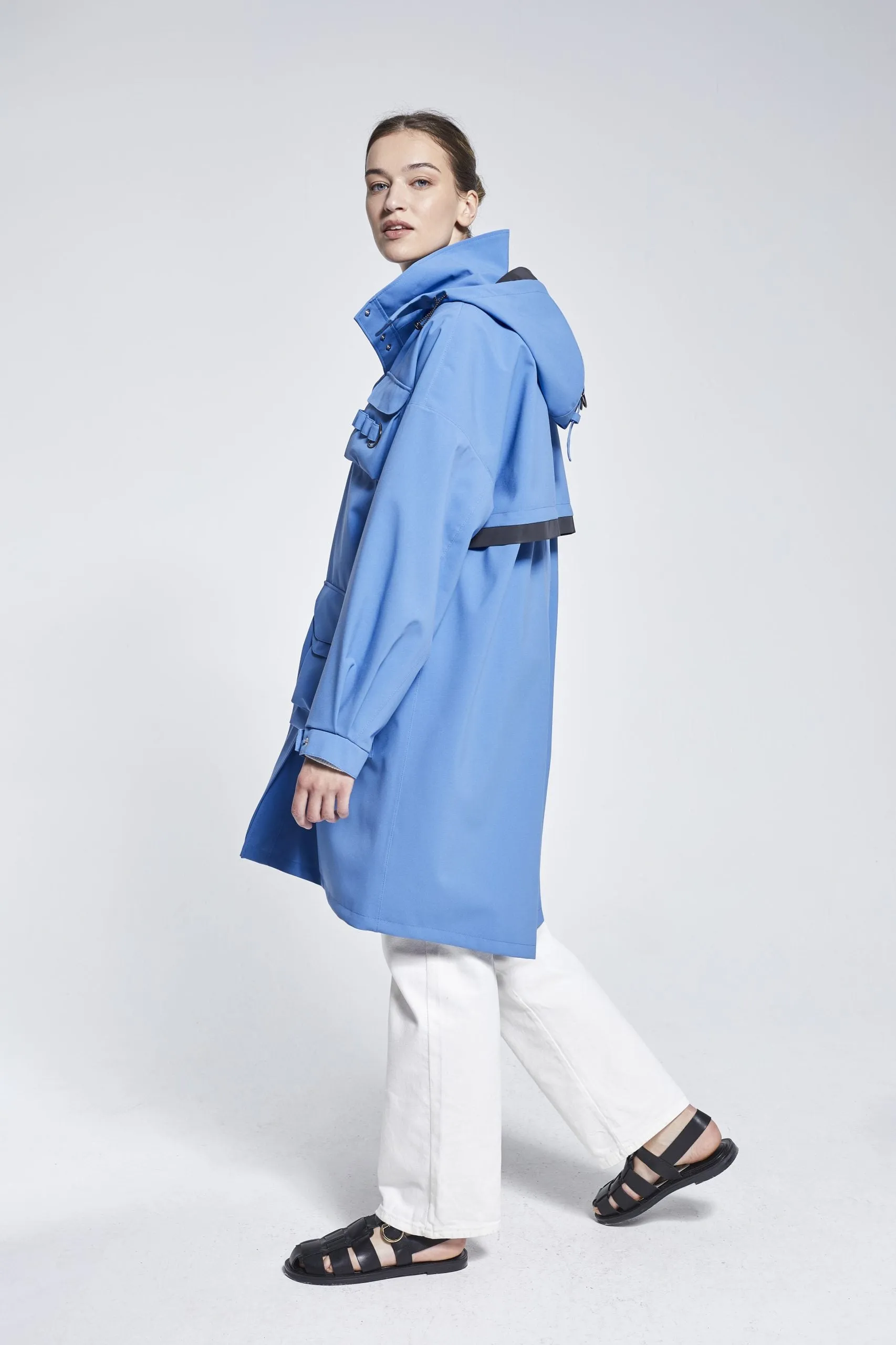 OCEAN BLUE MARILA RAINCOAT - recycled materials